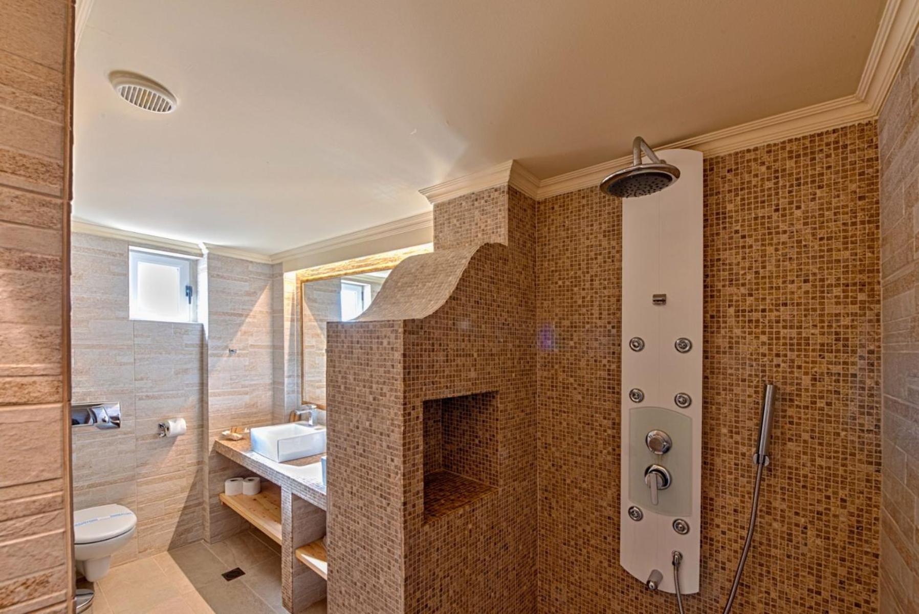 Petani Bay Hotel - Adults Only Vóvikes Zewnętrze zdjęcie